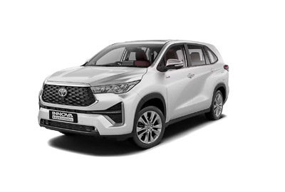 Innova Hycross exterior